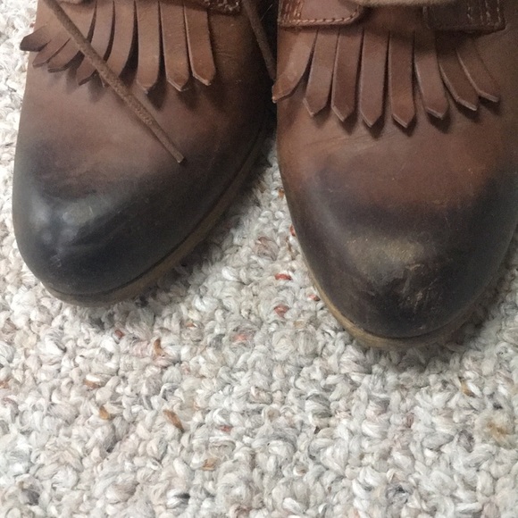 Zip-Up Booties - Picture 3 of 7